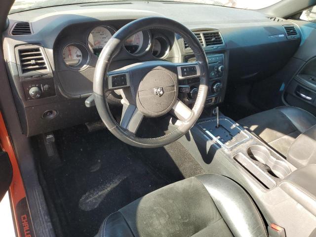 2B3LJ74W18H302133 - 2008 DODGE CHALLENGER SRT-8 ORANGE photo 8