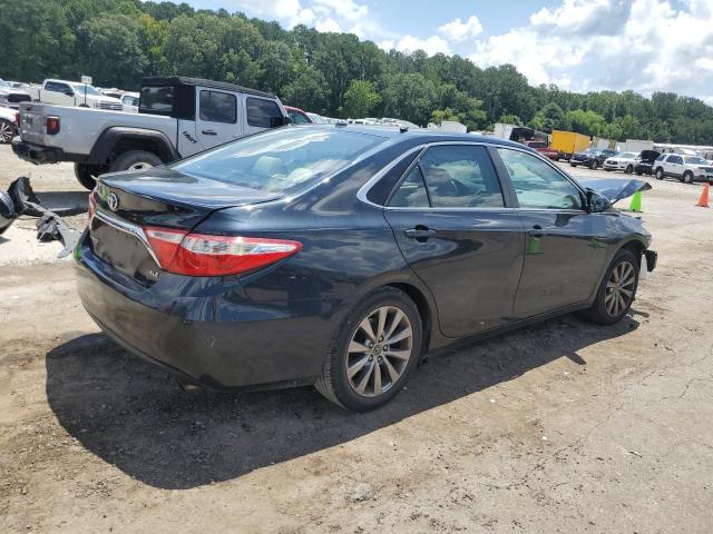 4T4BF1FK1FR461054 - 2015 TOYOTA CAMRY LE GRAY photo 3