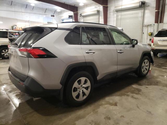 JTMF1RFV2KD502230 - 2019 TOYOTA RAV4 LE Сріблястий фото 3