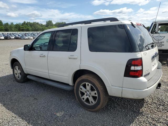 1FMEU6DE0AUA45559 - 2010 FORD EXPLORER XLT WHITE photo 2