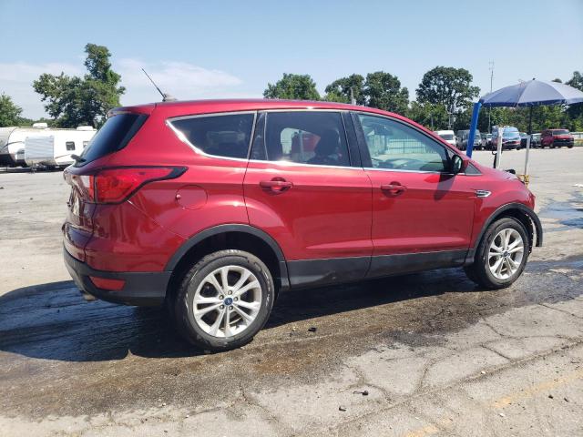 1FMCU9GD2KUB02700 - 2019 FORD ESCAPE SE Qırmızı foto 3