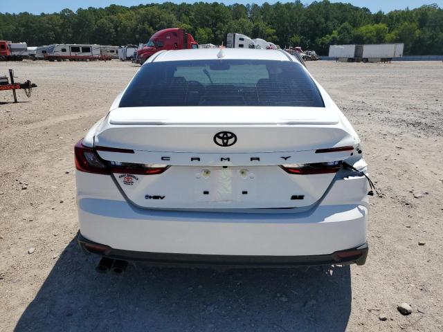 4T1DAACK5SU081800 - 2025 TOYOTA CAMRY XSE 白色 照片 6