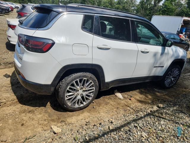 3C4NJDCN7RT578906 - 2024 JEEP COMPASS LIMITED Beyaz fotoğraf 3