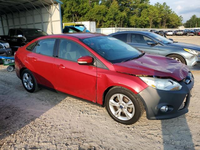 1FAHP3F29CL446665 - 2012 FORD FOCUS SE RED photo 4