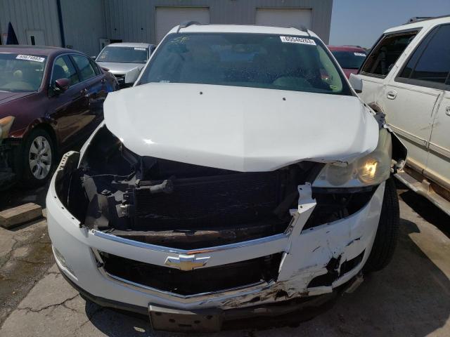 1GNEV33D89S110729 - 2009 CHEVROLET TRAVERSE LTZ WHITE photo 5