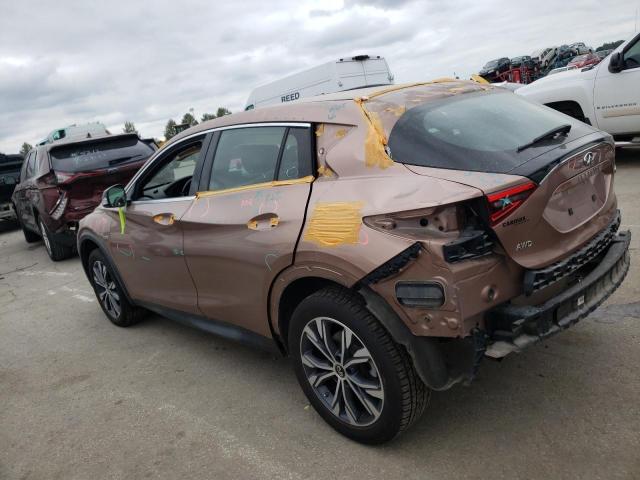 SJKCH5CR2HA022548 - 2017 INFINITI QX30 BASE BROWN photo 2