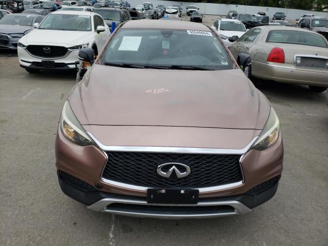 SJKCH5CR2HA022548 - 2017 INFINITI QX30 BASE BROWN photo 5