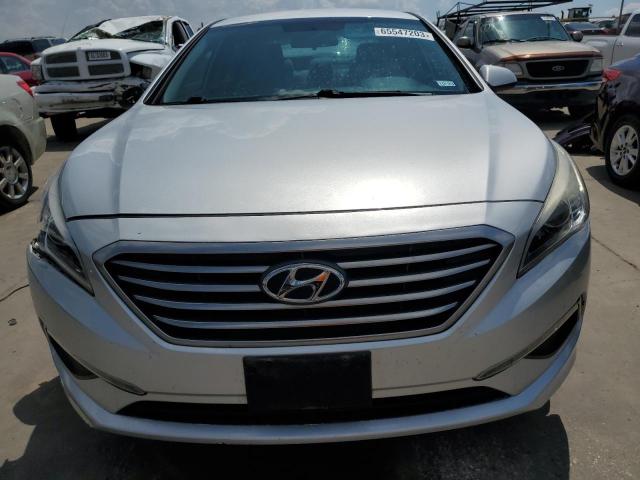 5NPE24AF3FH167717 - 2015 HYUNDAI SONATA SE SILVER photo 5