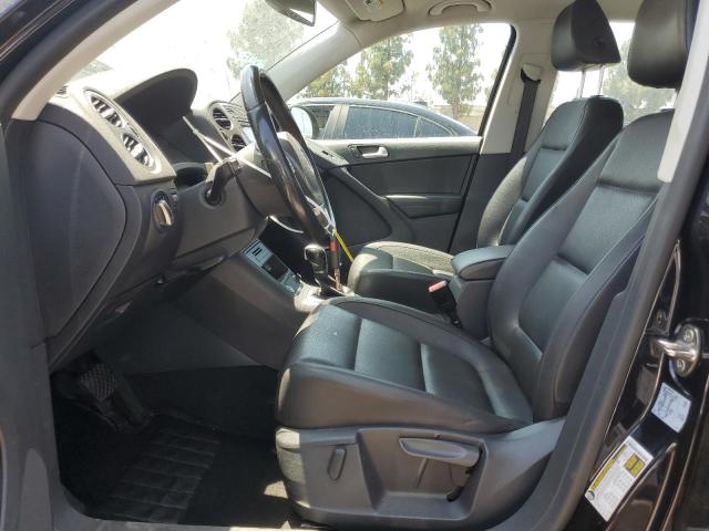 WVGAV7AXXHK026417 - 2017 VOLKSWAGEN TIGUAN S BLACK photo 7
