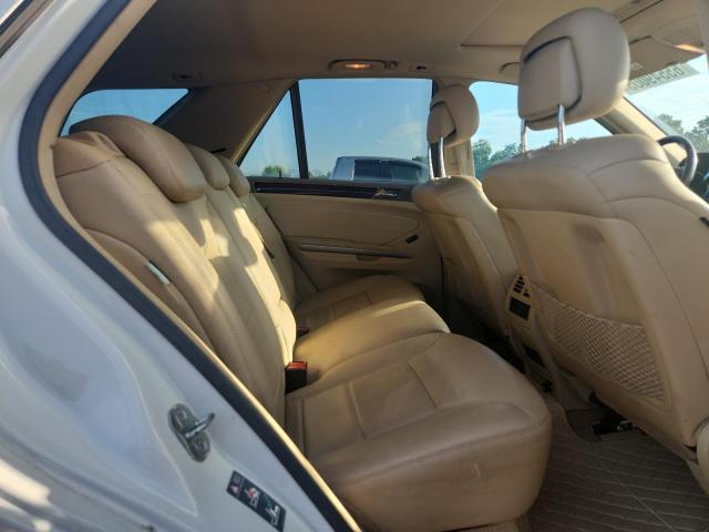 4JGBB8GB3AA542600 - 2010 MERCEDES-BENZ ML 350 4MATIC WHITE photo 11