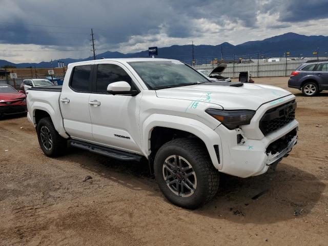 3TMLB5JN1RM039365 - 2024 TOYOTA TACOMA DOUBLE CAB Սպիտակ լուսանկար 4