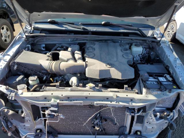 JTEBU5JRXG5283278 - 2016 TOYOTA 4RUNNER SR5/SR5 PREMIUM 银色 照片 12