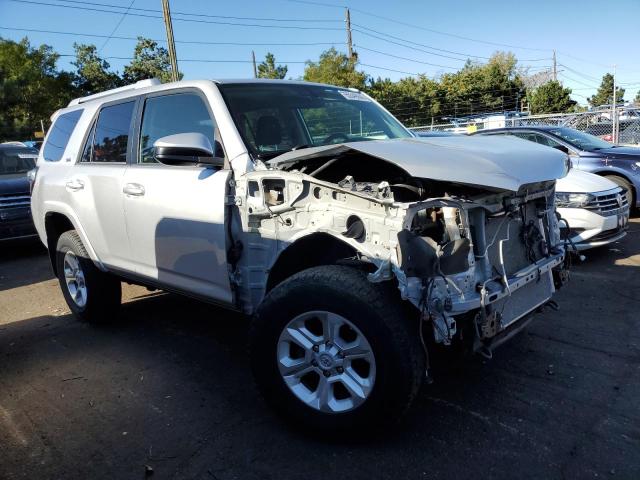 JTEBU5JRXG5283278 - 2016 TOYOTA 4RUNNER SR5/SR5 PREMIUM 银色 照片 4