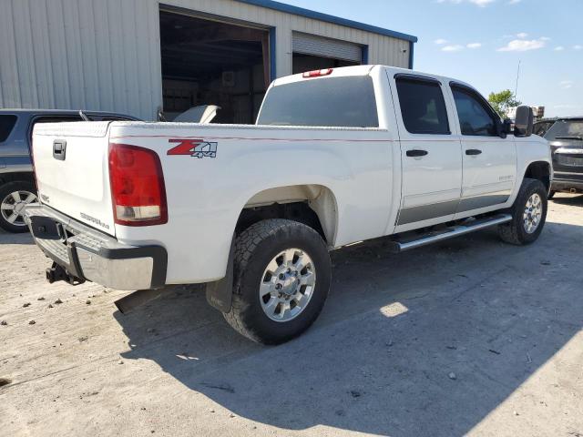 1GT120CG9BF111301 - 2011 GMC SIERRA K2500 SLE WHITE photo 3