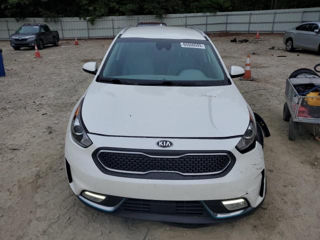 KNDCM3LD9K5343395 - 2019 KIA NIRO LX WHITE photo 5