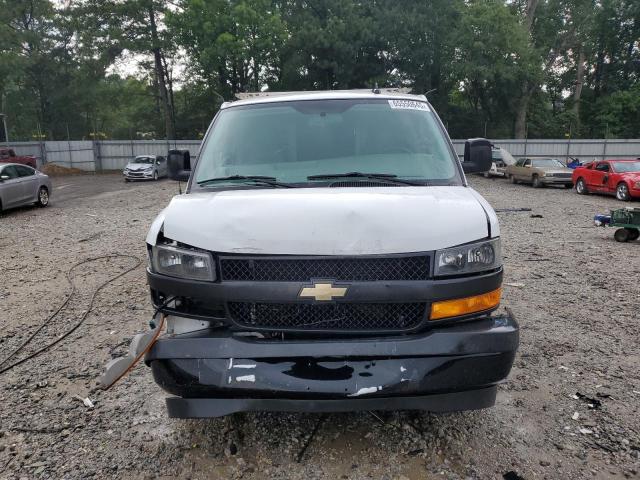 1GCWGAFGXJ1342342 - 2018 CHEVROLET EXPRESS G2 白色 照片 5