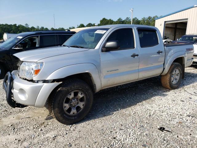5TFJU4GN5BX008901 - 2011 TOYOTA TACOMA DOUBLE CAB PRERUNNER SILVER photo 1