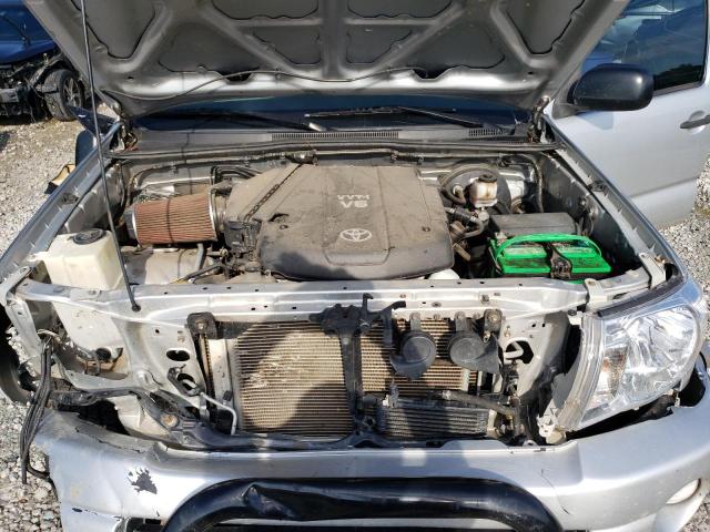 5TFJU4GN5BX008901 - 2011 TOYOTA TACOMA DOUBLE CAB PRERUNNER SILVER photo 11