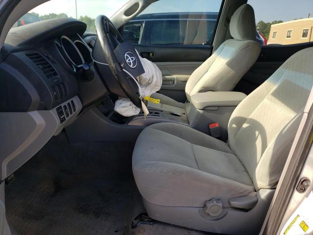 5TFJU4GN5BX008901 - 2011 TOYOTA TACOMA DOUBLE CAB PRERUNNER SILVER photo 7