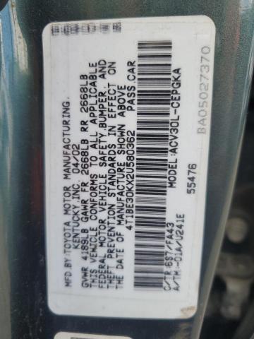 4T1BE30KX2U580362 - 2002 TOYOTA CAMRY LE GREEN photo 12