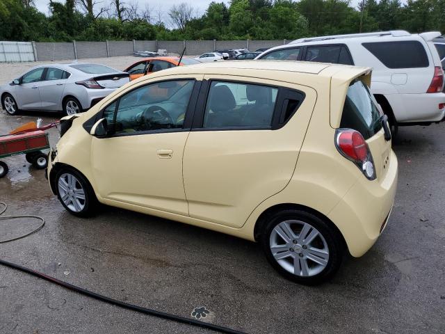 KL8CD6S99EC541854 - 2014 CHEVROLET SPARK 1LT YELLOW photo 2