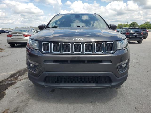 3C4NJDBB8JT270851 - 2018 JEEP COMPASS LATITUDE Gri fotoğraf 5