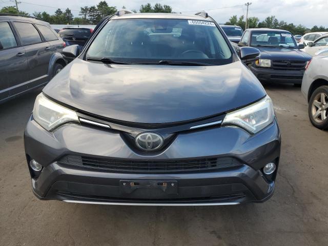 JTMDFREVXHJ163107 - 2017 TOYOTA RAV4 LIMITED GRAY photo 5