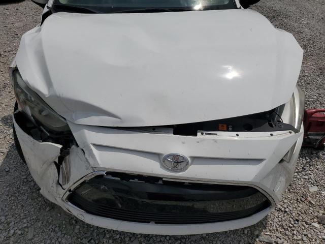 3MYDLBYV8JY329493 - 2018 TOYOTA YARIS IA 白色 照片 11