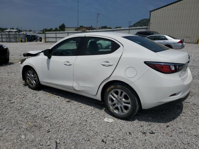 3MYDLBYV8JY329493 - 2018 TOYOTA YARIS IA 白色 照片 2