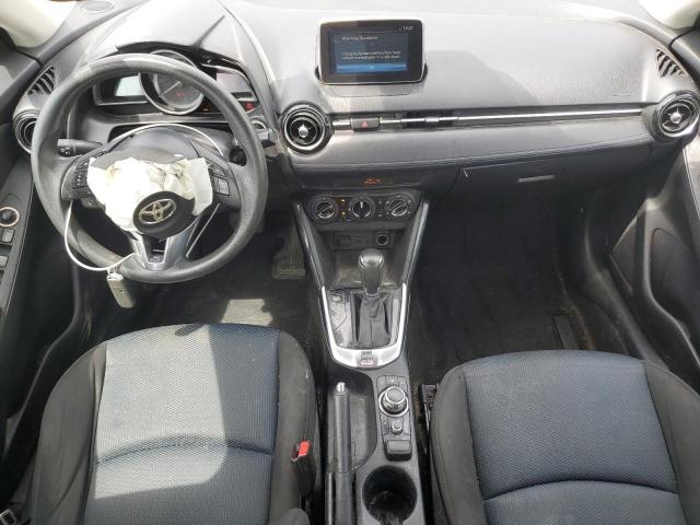 3MYDLBYV8JY329493 - 2018 TOYOTA YARIS IA 白色 照片 8