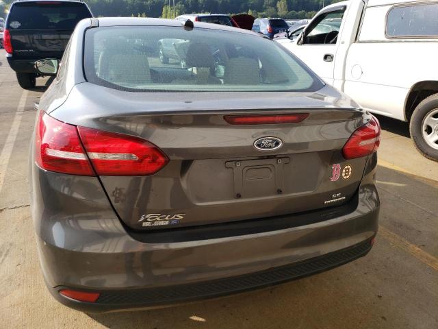 1FADP3F27GL241348 - 2016 FORD FOCUS SE GRAY photo 6