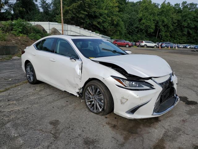 58AD11D10MU005774 - 2021 LEXUS ES 250 BASE WHITE photo 4