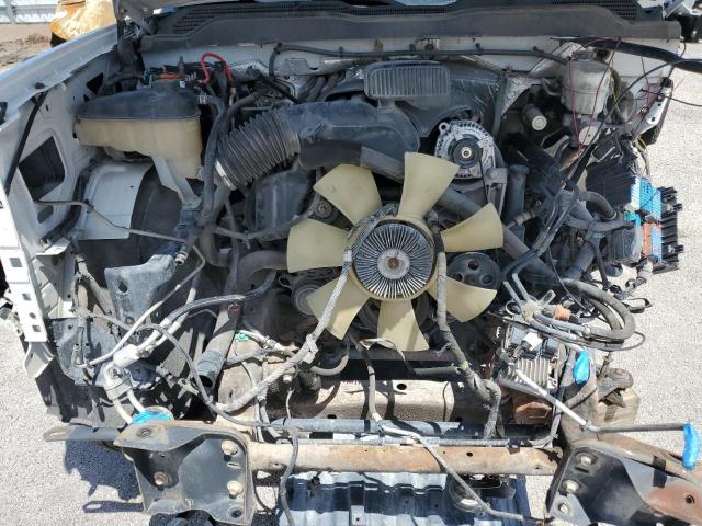 1GB4KYCG3JF209657 - 2018 CHEVROLET SILVERADO K3500 WHITE photo 11