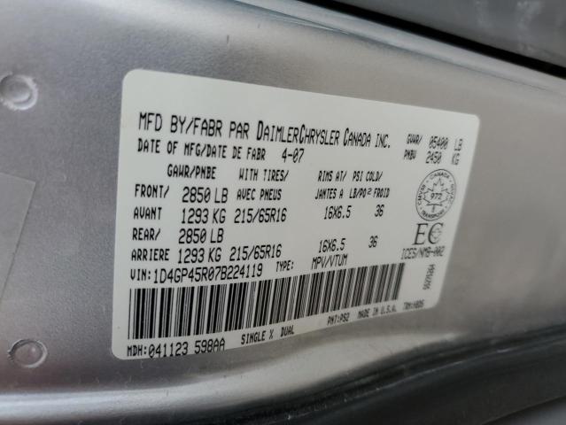 1D4GP45R07B224119 - 2007 DODGE CARAVAN SXT SILVER photo 13