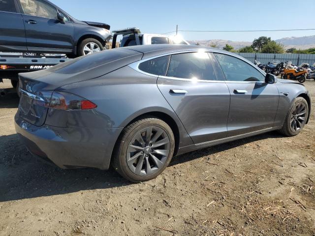5YJSA1E24LF363493 - 2020 TESLA MODEL S BLUE photo 3