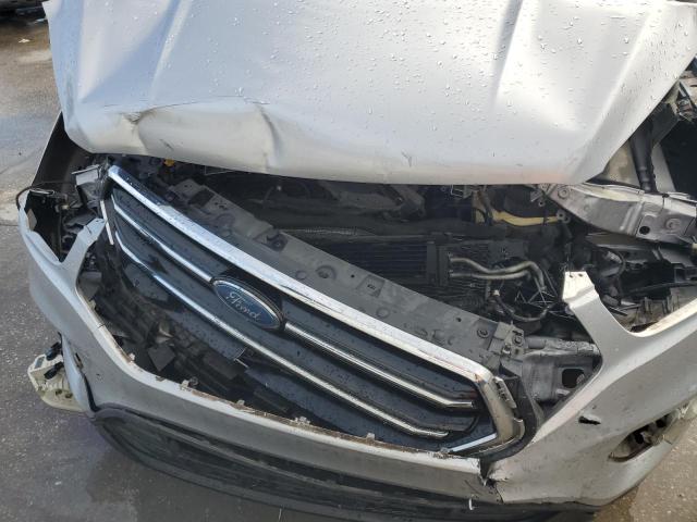 1FMCU0GD6HUA19744 - 2017 FORD ESCAPE SE SILVER photo 11