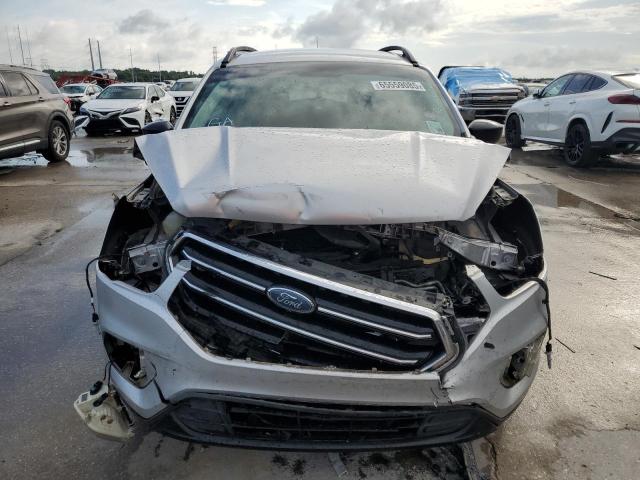 1FMCU0GD6HUA19744 - 2017 FORD ESCAPE SE SILVER photo 5