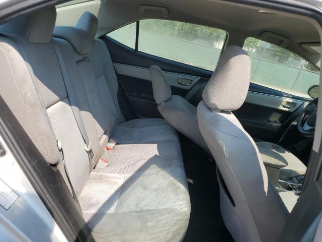 5YFBURHE5GP433721 - 2016 TOYOTA COROLLA L Srebrny zdjęcie 10