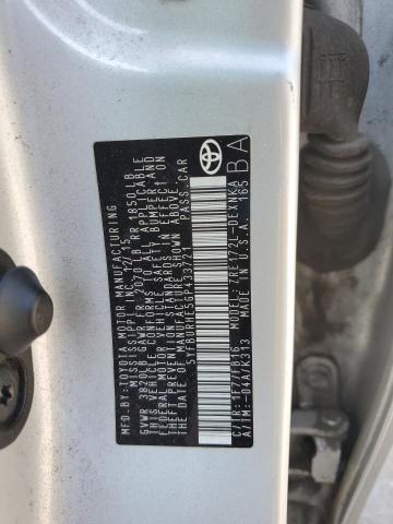 5YFBURHE5GP433721 - 2016 TOYOTA COROLLA L Srebrny zdjęcie 12