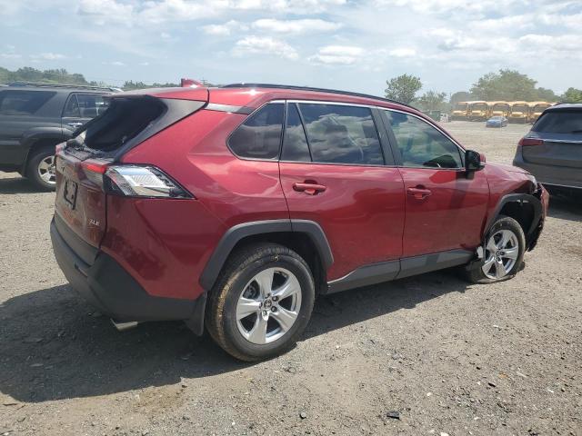 JTMW1RFV3MD066264 - 2021 TOYOTA RAV4 XLE RED photo 3