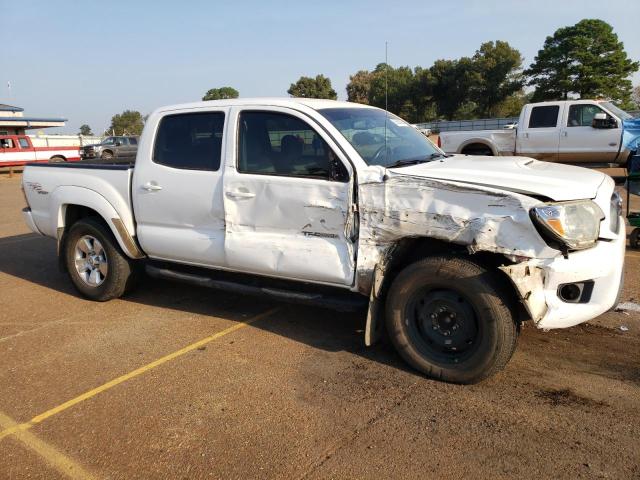 5TFJU4GN8DX048215 - 2013 TOYOTA TACOMA DOUBLE CAB PRERUNNER WHITE photo 4