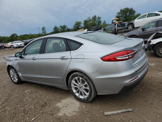 3FA6P0HDXLR259036 - 2020 FORD FUSION SE SILVER photo 2