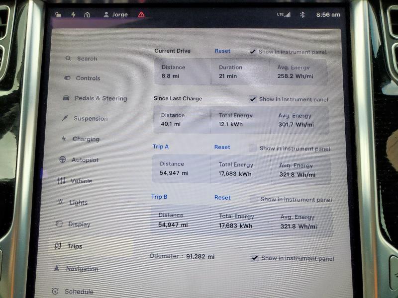 5YJSA1E10HF218689 - 2017 TESLA MODEL S შავი ფოტო 9