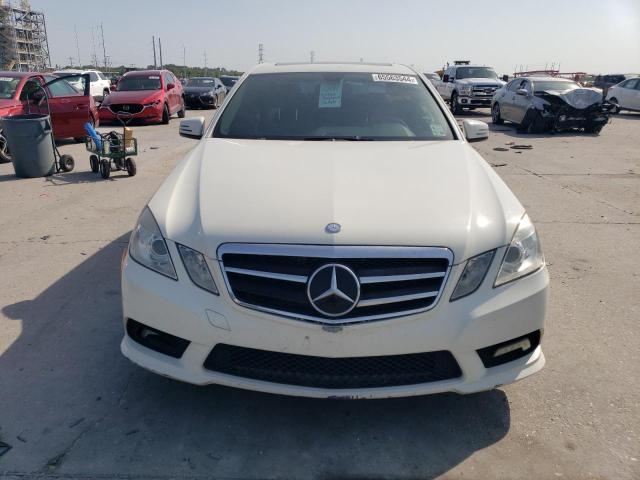 WDDHF5GB2BA388728 - 2011 MERCEDES-BENZ E 350 WHITE photo 5