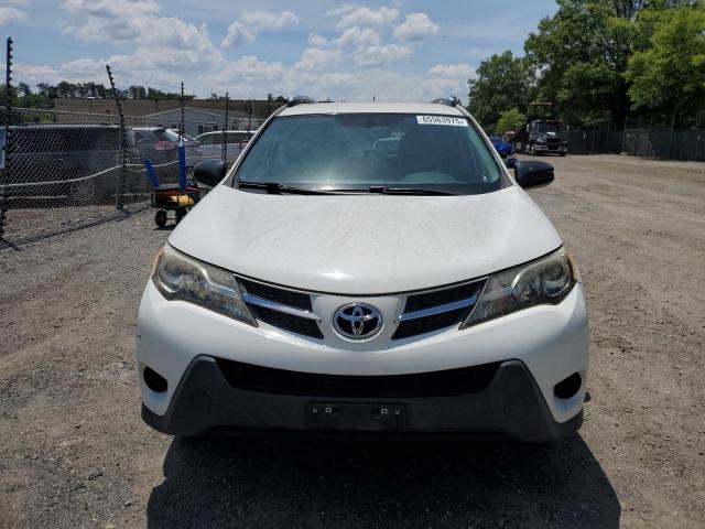 JTMZFREV5FJ059188 - 2015 TOYOTA RAV4 LE WHITE photo 5