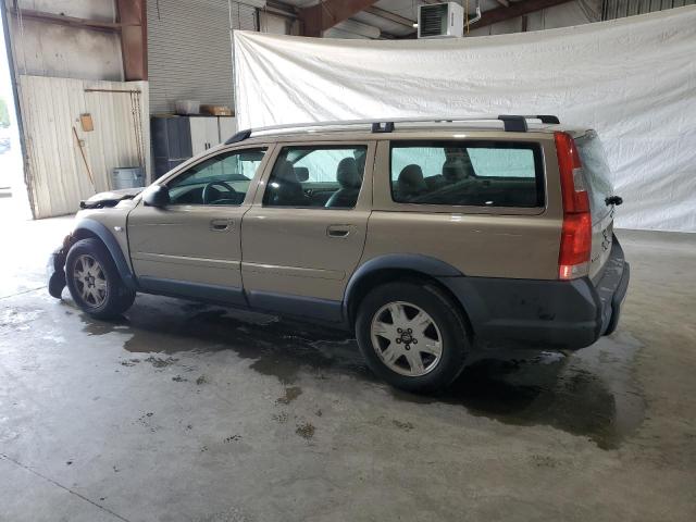 YV1SZ592051178941 - 2005 VOLVO XC70 GOLD photo 2