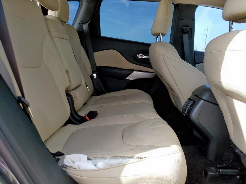 1C4PJLCS3HW619310 - 2017 JEEP CHEROKEE LATITUDE GRAY photo 10