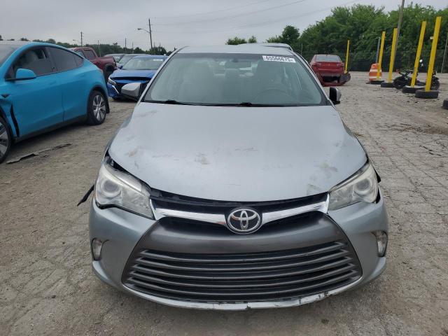 4T1BF1FK6HU438365 - 2017 TOYOTA CAMRY LE SILVER photo 5