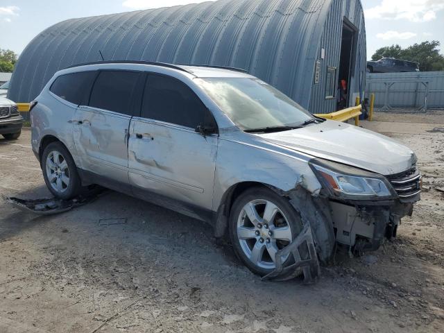 1GNKRGKD0HJ331696 - 2017 CHEVROLET TRAVERSE LT 银色 照片 4