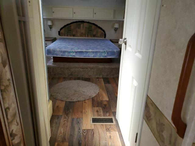 4YDF28F296G922002 - 2006 KEYSTONE OUTBACK WHITE photo 5